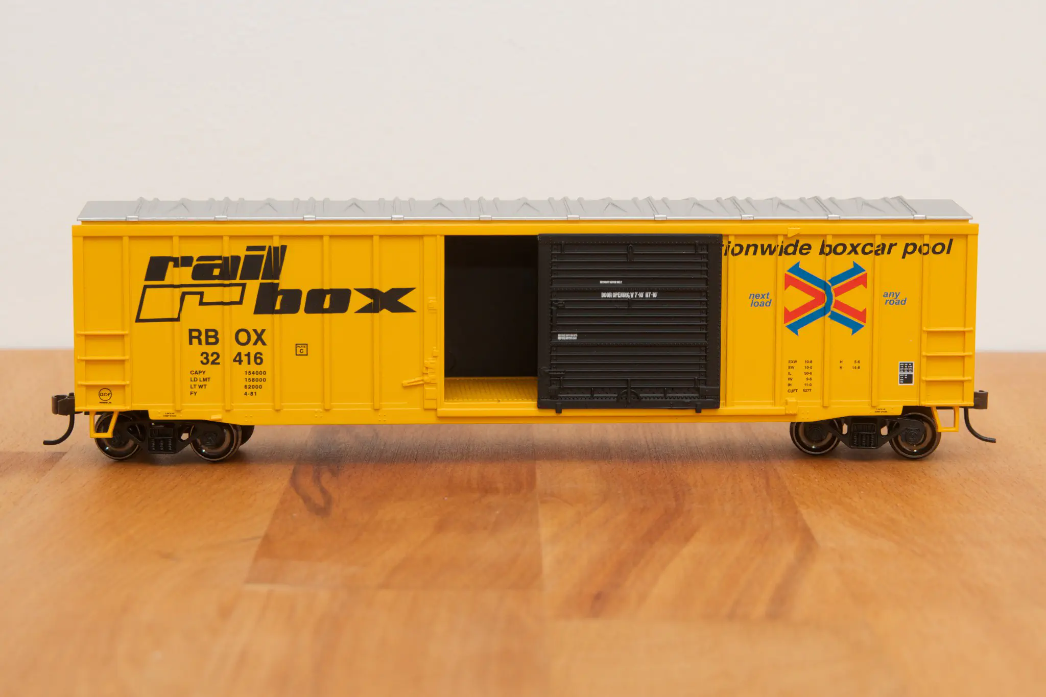 Bachmann Boxcar Railbox RBOX 32416